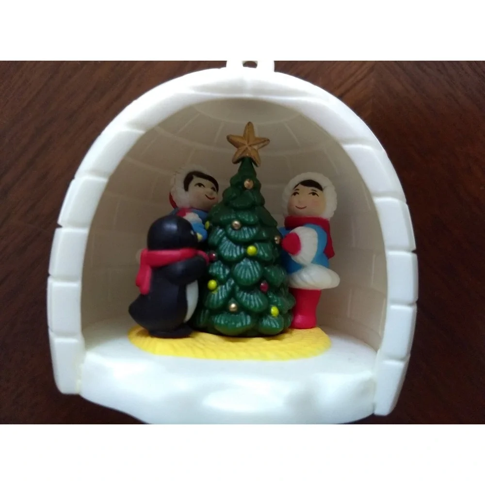 AVON  Winter Fun Christmas Ornament 1983 Eskimos & Penguin in Igloo w/ Orig. Box
